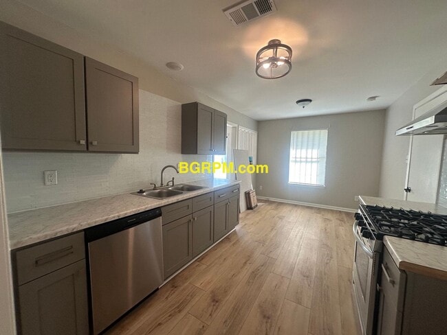 Photo - 9 Bradburn Rd