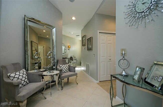 Photo - 4650 Hawks Nest Way Unidad M202