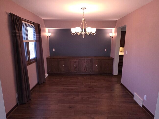 Photo - N67W28710 Longview St