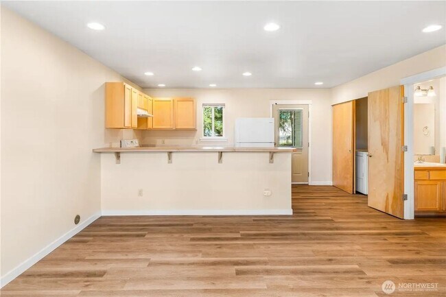 Photo - 5863 Cedar St Unit 101