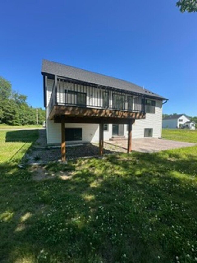 26942 Middle Cullen Rd
