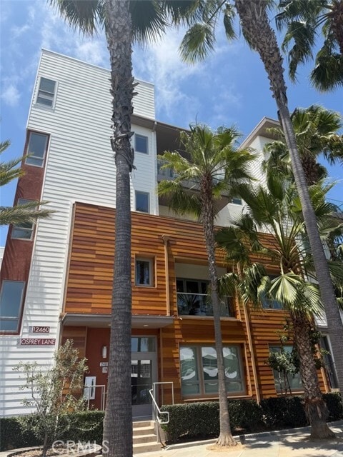 Building Photo - 12460 Osprey Ln Unit 2