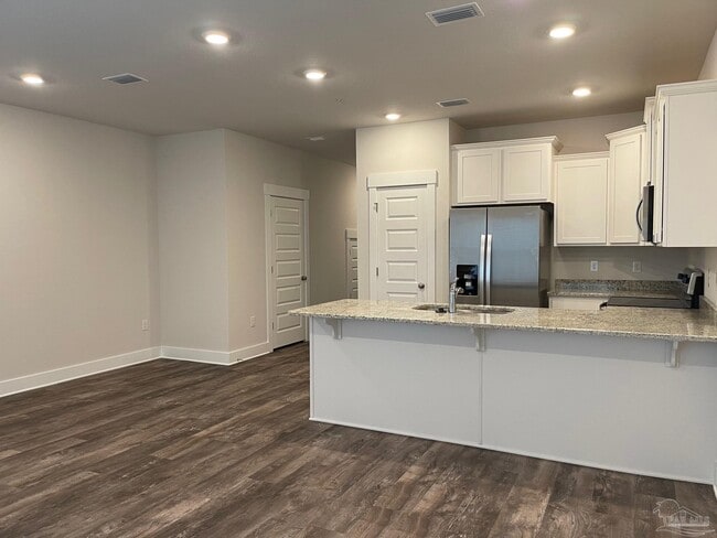 Building Photo - 1650 Iroquois Ct Rental