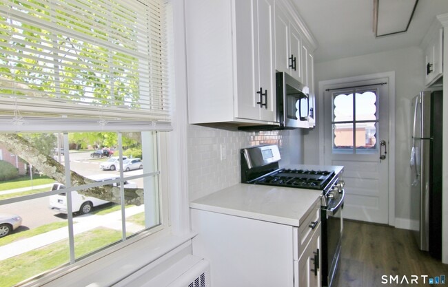 Photo - 6 Revere Dr Unit 3