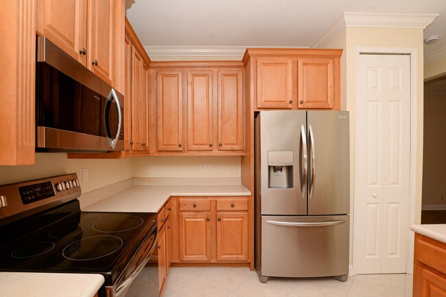 Photo - 7033 Willow Pine Way