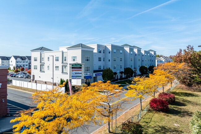 New Visions at the Residence Club