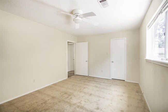 Photo - 6019 Spellman Rd