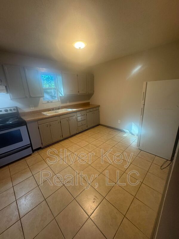 Photo - 1426 Niles Ferry Rd