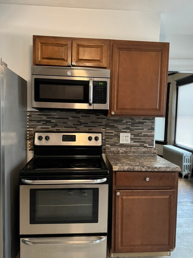 Photo - 37 Mountford St Unit 1