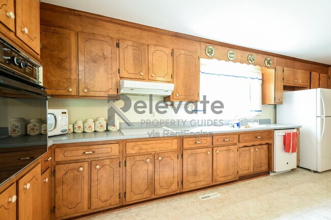 Photo - 3110 Courtland Rd