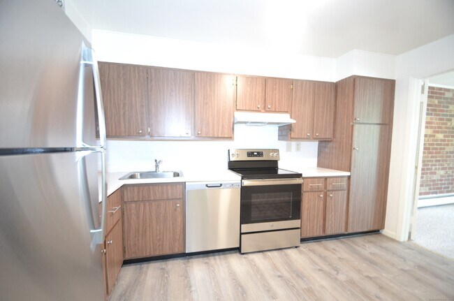 Photo - 3900 Park Ave