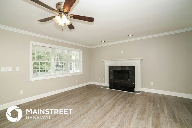 Photo - 4358 Wesley Dr