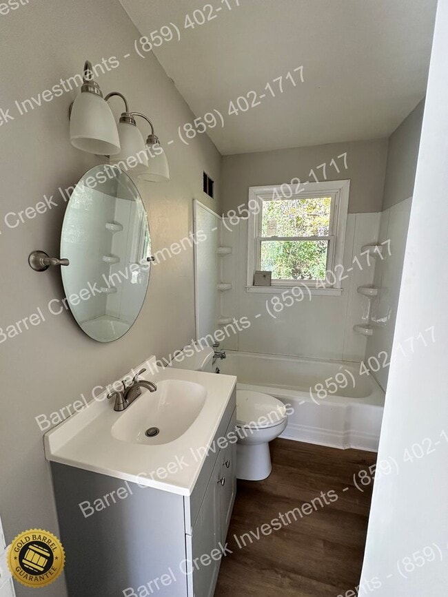 Building Photo - 3-Bed 1-Bath House