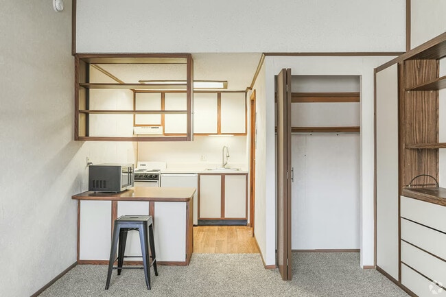 Photo - 419 Brunswick-