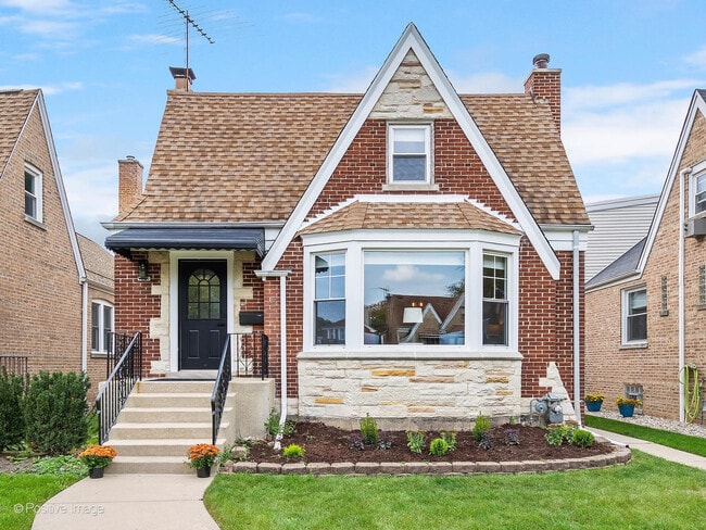 Photo - 1722 N 75th Ct House