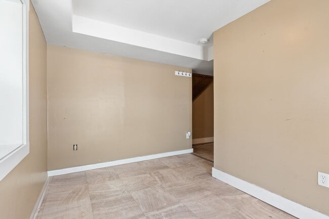 Photo - 3/4 Bedroom 2 Bath Condo For Rent