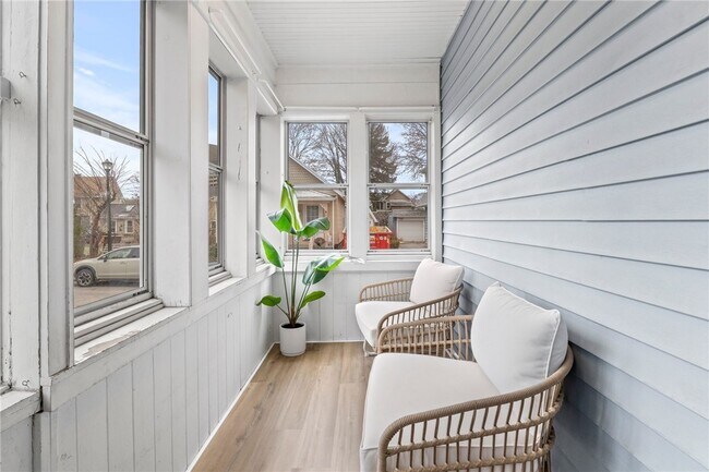 20 Bloomfield Pl