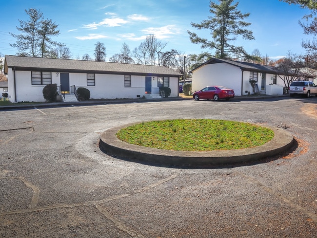 Photo - 100 Burdine Rd Unit WC 11