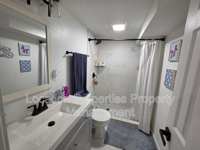 Photo - 1311 W 19th Terrace