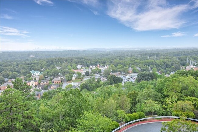 Building Photo - 2950 Mt Wilkinson Pkwy SE Unit 411