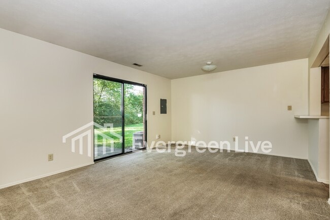 Photo - 6432 Appleseed Pl