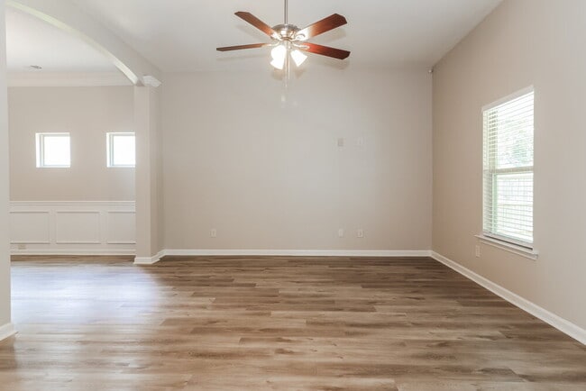 Photo - 35 Mercer Ln