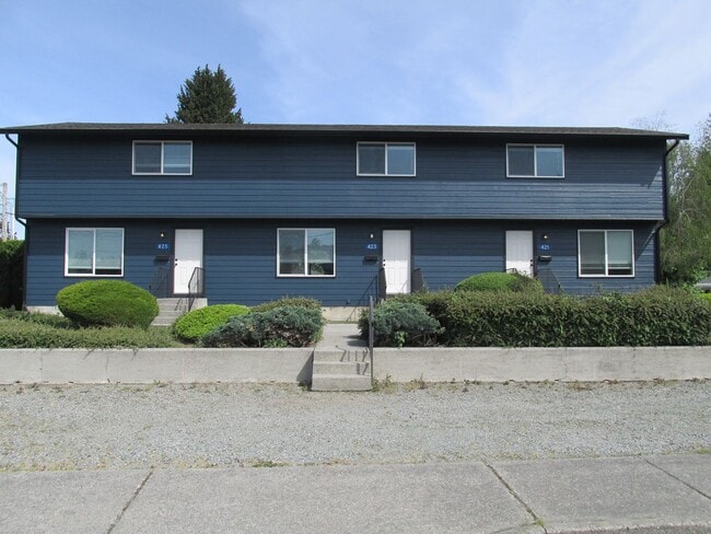 Building Photo - Fairhaven Ave., W. 421-425 Unit W. Fairhaven Ave., 425