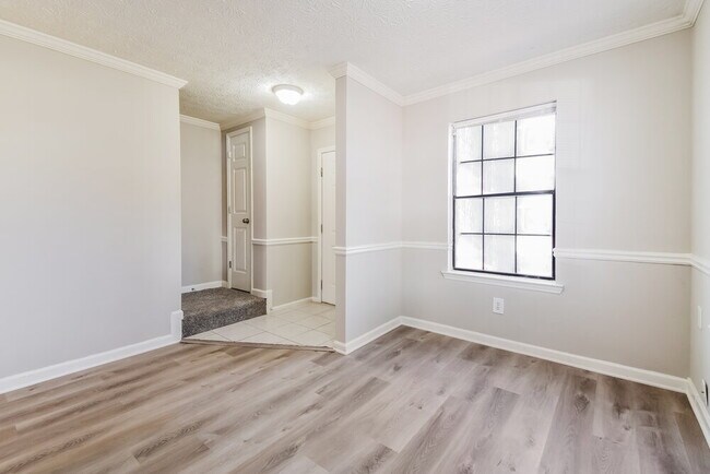 Photo - 5424 Park Pl S