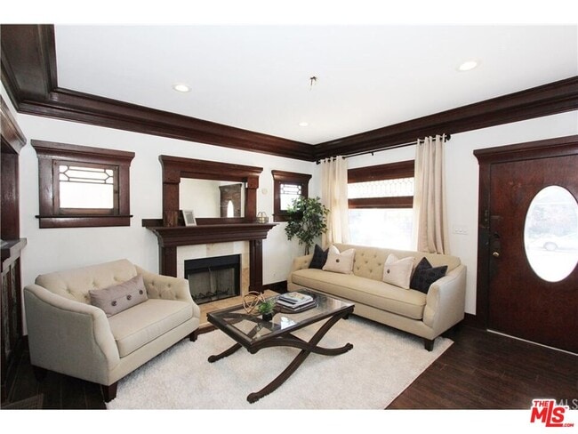 Photo - 2345 W 30th St