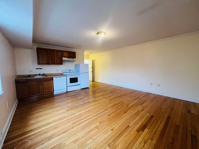 Photo - 620 S 2nd St Unidad 3R