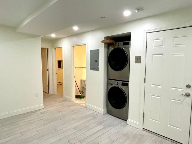 Photo - 47 Charter St Unidad 1F