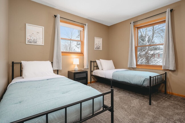 Photo - 1628 Green Lawn Dr Unit SI ID1596497P
