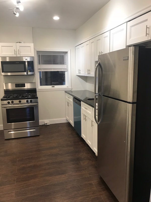 Building Photo - 175 Krams Ave Rental
