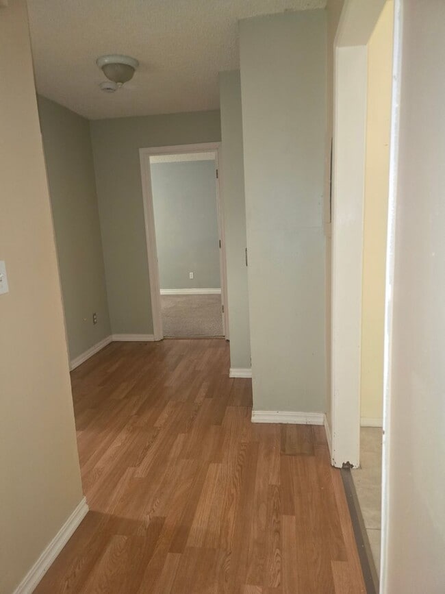 Photo - 1821 Modoc St
