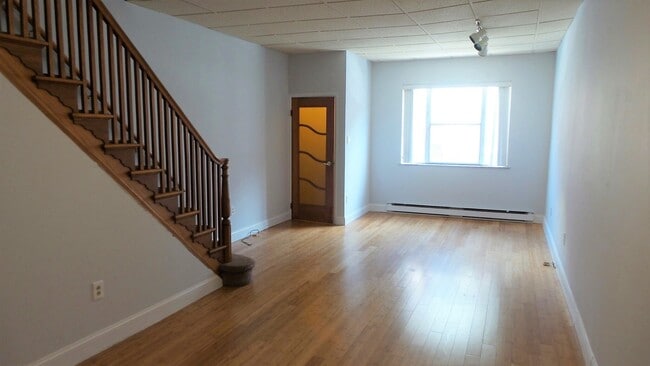 Photo - SWEET 2 BR / 1.5 BA HOUSE in South Philly w/ NEW KITCHEN & BATHS-Washer/Dryer & Yard!