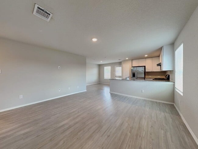 Photo - 3342 Kornberg Dr