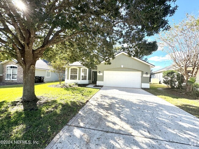 Building Photo - 2198 Trailwood Dr Rental