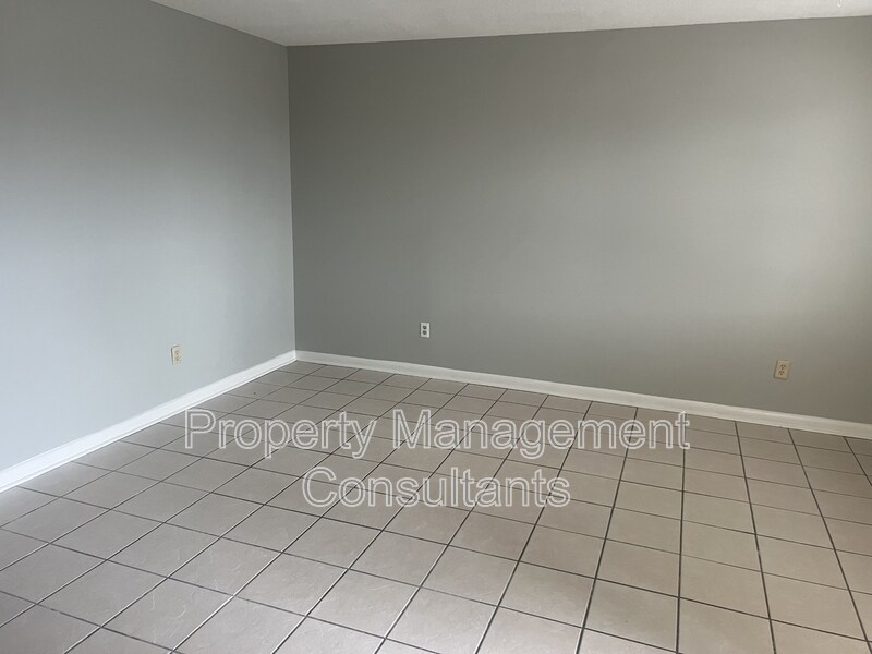 Photo - 1407 Ascent Trail NW