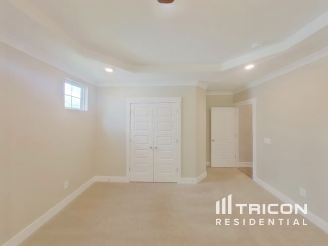 Photo - 1470 Cotillion Dr