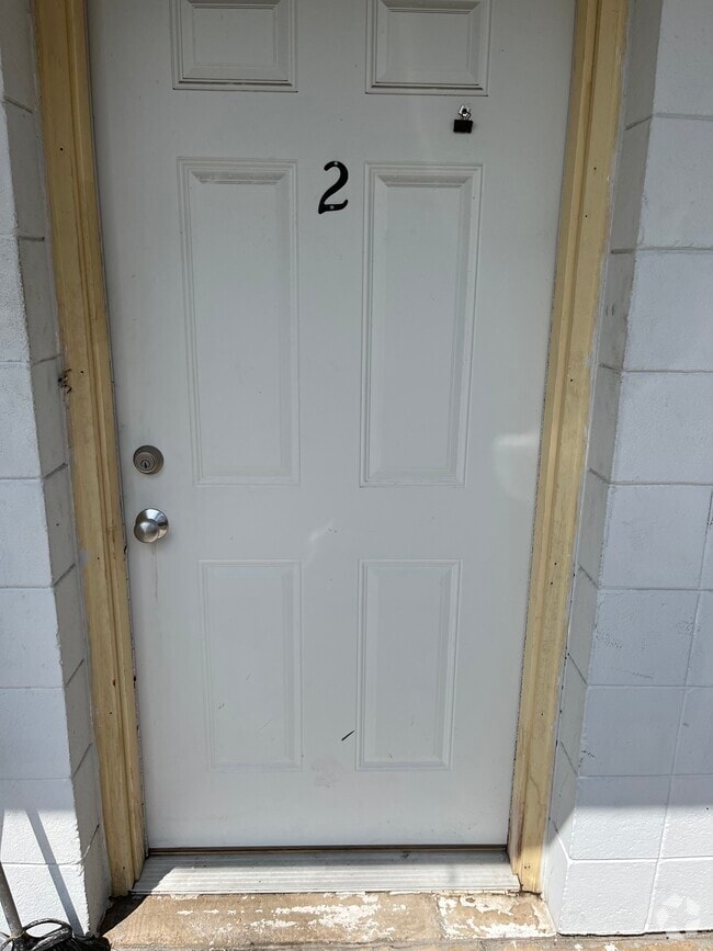 Building Photo - 220 N 4th St Unit #2 Rental