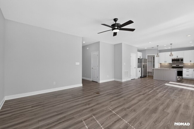 Photo - 105 Irondale Ct