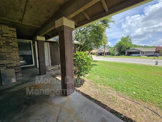 6206 Buffalo Pass Unidad A