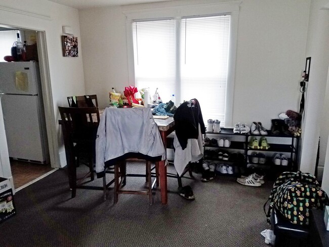 Photo - nre1215 Unit 1215