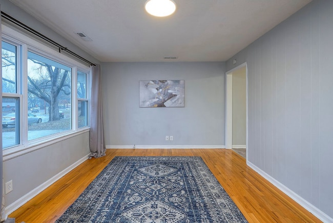 Photo - Cute Two Bedroom Home in Olathe