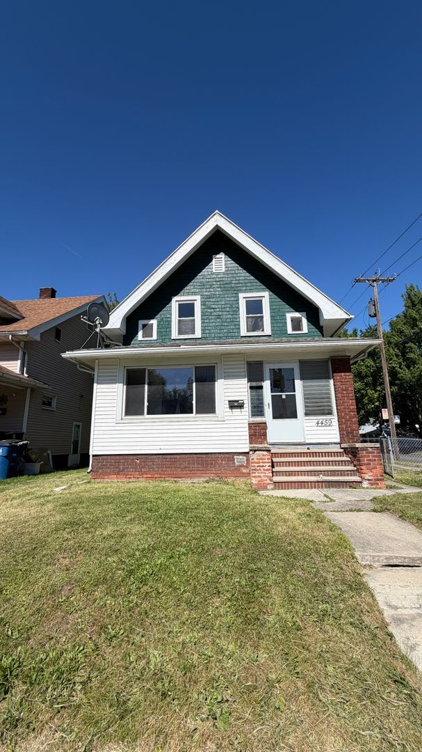 Photo - ***NEW ON THE MARKET....3 bed house Pets Welcome!!***