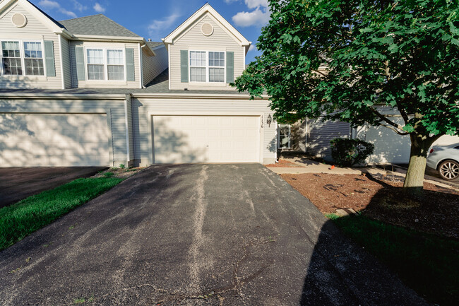 Building Photo - 1136 Coneflower Dr