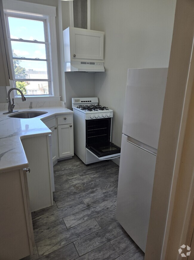 Building Photo - 300 Massachusetts Ave Rental