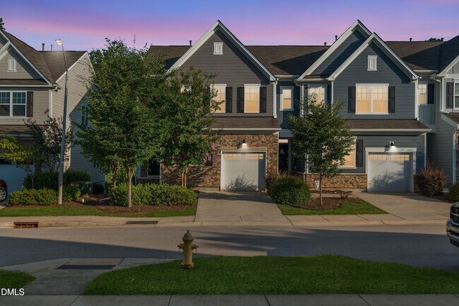 229 Daisy Grove Ln