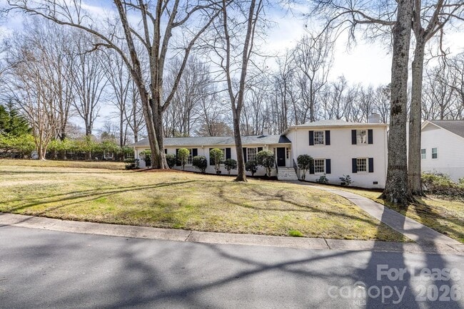 Building Photo - 1116 Circlewood Dr