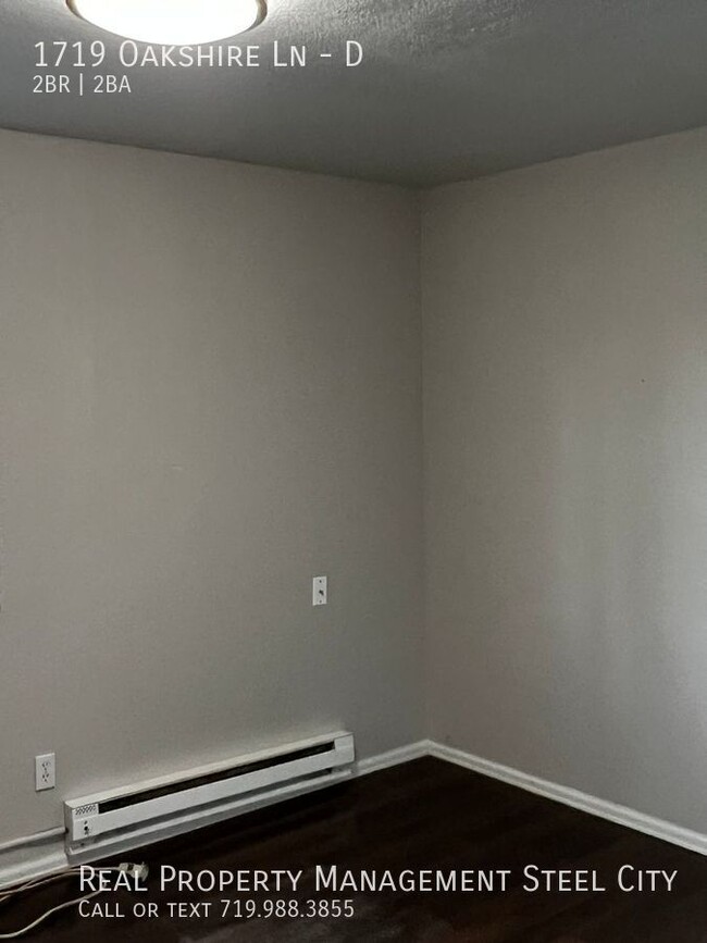 Photo - 1719 Oakshire Ln Unit D